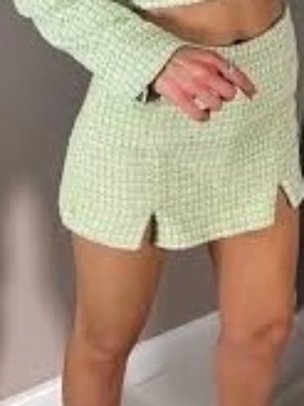 Zara L Textured Tweed Skort